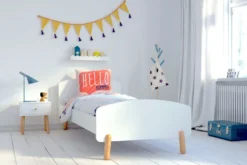 Bett LA LOUVIERE