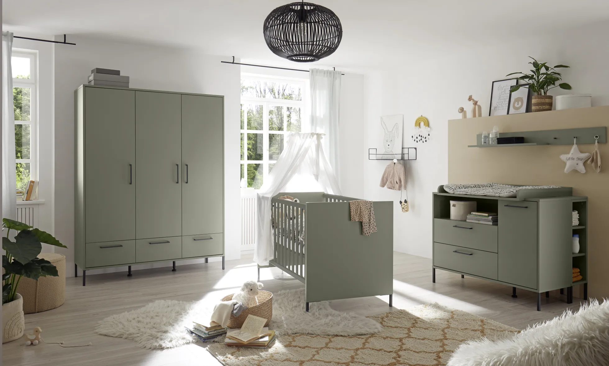 Kleiderschrank LUCEA