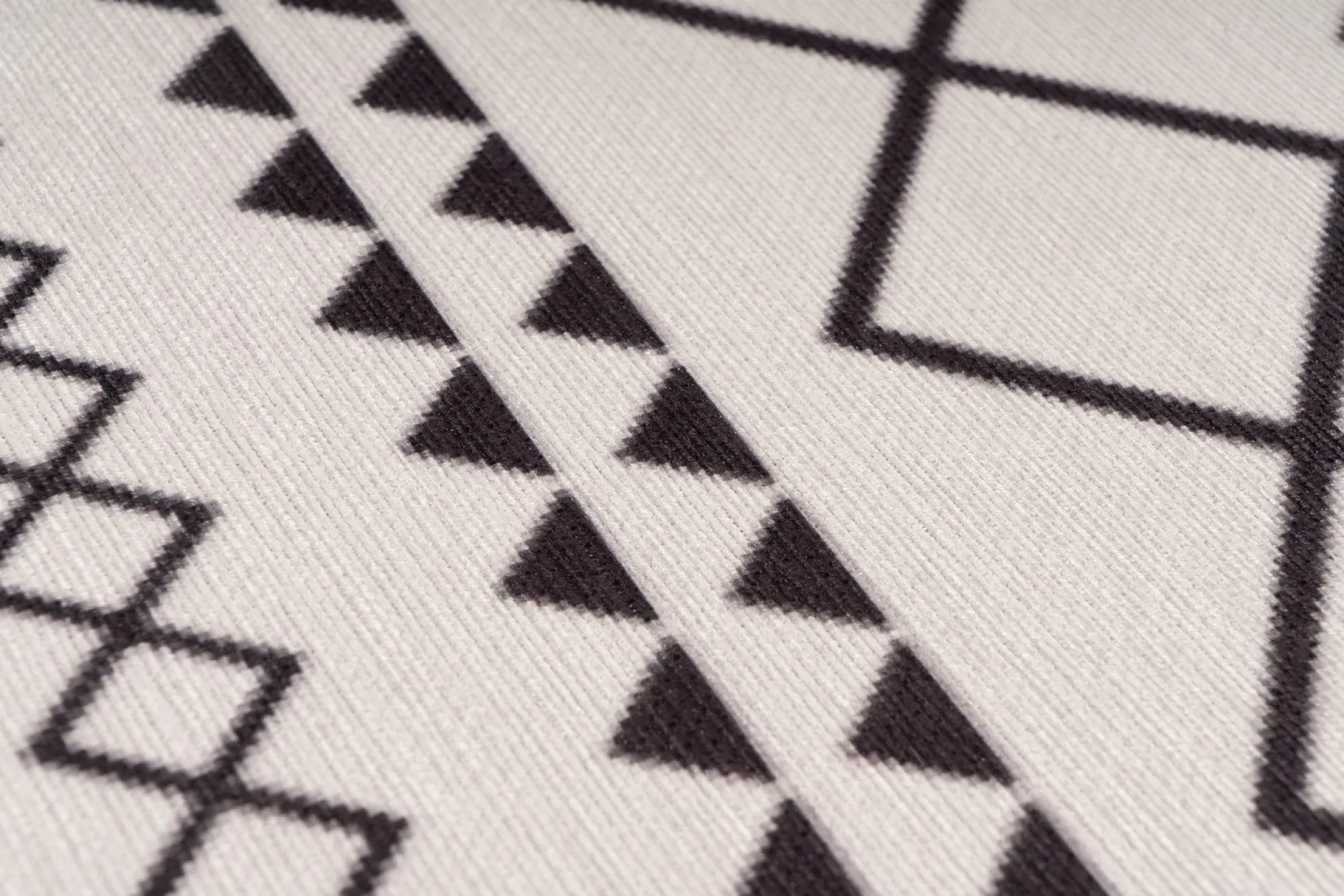 Teppich MAYA 400